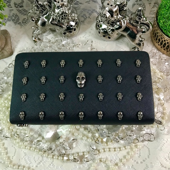 NEW Skull Studded Wallet Wrist Strap Punk Gothic - Picture 2 of 6